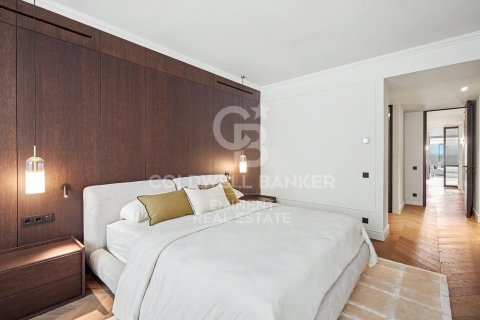 Купить квартиру в Барселона, Испания с 3 спальни, 230м², № 7670 - фото 28