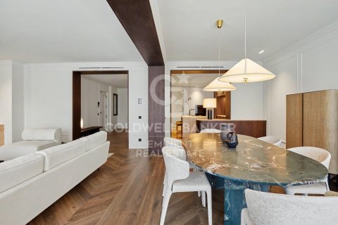 Купить квартиру в Барселона, Испания с 3 спальни, 230м², № 7670 - фото 11