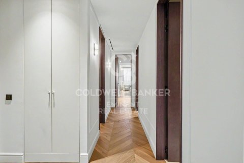 Купить квартиру в Барселона, Испания с 3 спальни, 230м², № 7670 - фото 21