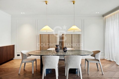 Купить квартиру в Барселона, Испания с 3 спальни, 230м², № 7670 - фото 9