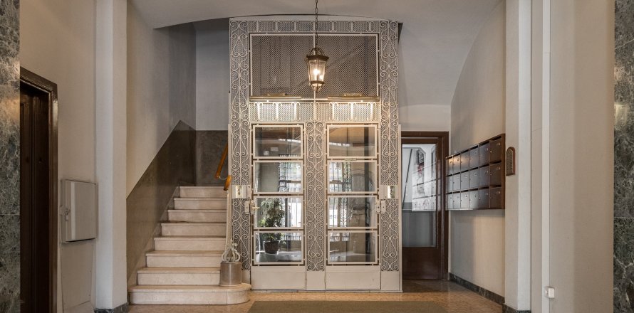 Квартира с 4 спальнями в Эшампле, Барселона, Каталония, Испания № 1241