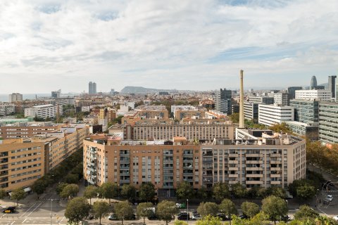 Купить квартиру в Барселона, Испания с 3 спальни, 131м², № 1240 - фото 10