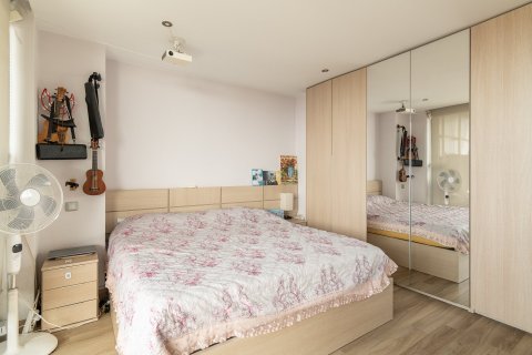 Купить квартиру в Барселона, Испания с 3 спальни, 131м², № 1240 - фото 16