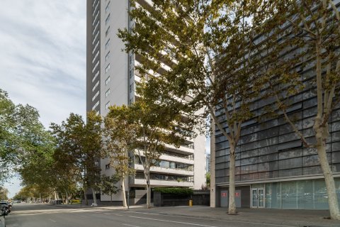 Купить квартиру в Барселона, Испания с 3 спальни, 131м², № 1240 - фото 20