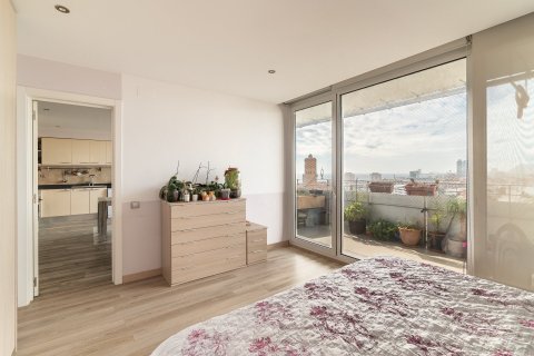 Купить квартиру в Барселона, Испания с 3 спальни, 131м², № 1240 - фото 15