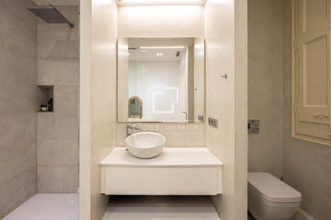 3 chambres apartment à louer à Barcelona, Catalonia, Spain № 4534 - photo 27