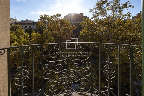3 chambres apartment à louer à Barcelona, Catalonia, Spain № 4534 - photo 9