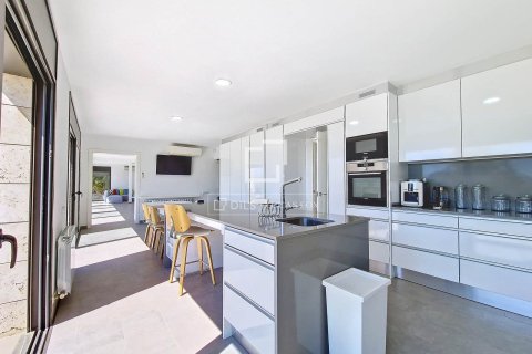 5 chambres villa à louer à Vilanova i la Geltru, Barcelona, Catalonia, Spain № 4531 - photo 28