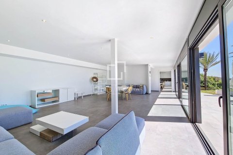 5 chambres villa à louer à Vilanova i la Geltru, Barcelona, Catalonia, Spain № 4531 - photo 15