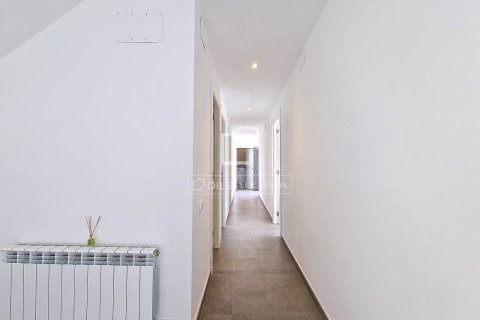 5 chambres villa à louer à Vilanova i la Geltru, Barcelona, Catalonia, Spain № 4531 - photo 29