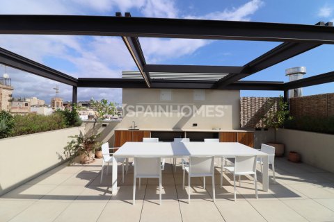 Купить квартиру в Барселона, Испания с 4 комнаты, 187м², № 1296 - фото 4