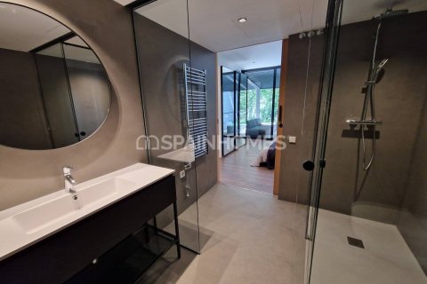 Купить квартиру в Барселона, Испания с 3 комнаты, 86м², № 1295 - фото 9