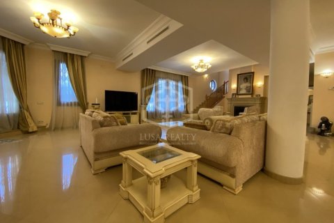 Купить виллу в Кастельдефельс, Испания с 6 спален, 670м², № 1090 - фото 6