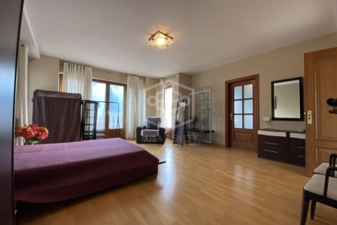 Купить виллу в Кастельдефельс, Испания с 6 спален, 670м², № 1090 - фото 24