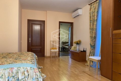 Купить виллу в Кастельдефельс, Испания с 6 спален, 670м², № 1090 - фото 30
