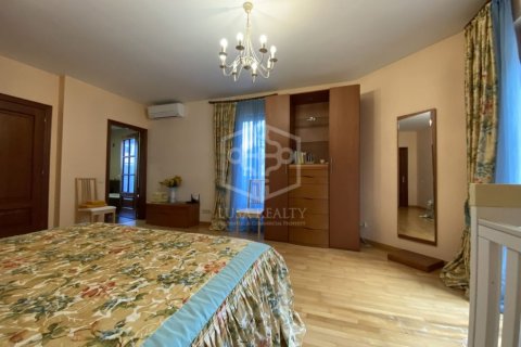 Купить виллу в Кастельдефельс, Испания с 6 спален, 670м², № 1090 - фото 29