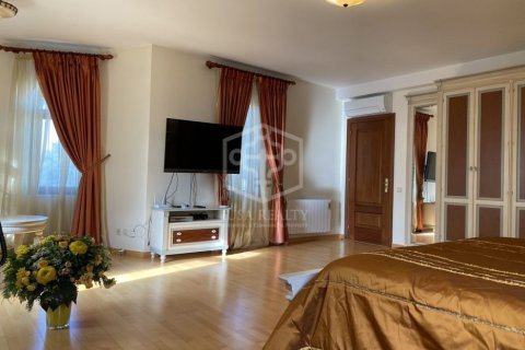 Купить виллу в Кастельдефельс, Испания с 6 спален, 670м², № 1090 - фото 16
