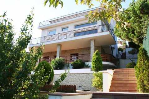 Купить виллу в Льорет-де-Мар, Испания с 5 спален, 508м², № 1093 - фото 18