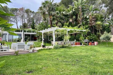 Купить виллу в Ситжес, Испания с 4 спальни, 545м², № 1091 - фото 2