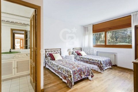 5 bedrooms house for sale in Esplugues de Llobregat, Barcelona, Catalonia, Spain № 5948 - photo 16