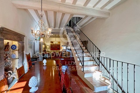 6 bedrooms house for sale in Garrigas, Girona, Catalonia, Spain № 5949 - photo 11