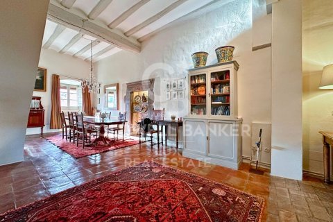 6 bedrooms house for sale in Garrigas, Girona, Catalonia, Spain № 5949 - photo 9