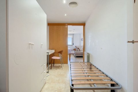 4 bedrooms apartment for sale in Cabrils, Barcelona, Catalonia, Spain № 7292 - photo 14