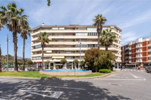 4 bedrooms apartment for sale in Catalonia, Spain № 7291