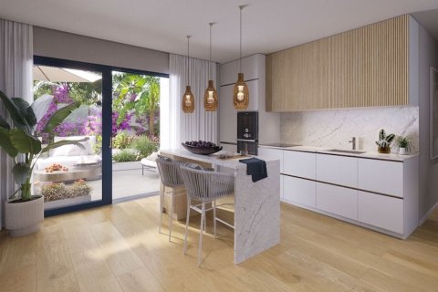 Купить квартиру в Каталония, Испания с 4 комнаты, 124м², № 7289 - фото 8