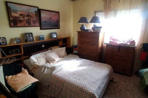 4 bedrooms house for sale in Riba-roja d'Ebre, Tarragona, Catalonia, Spain № 4965 - photo 15