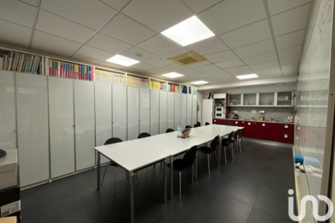 Купить коммерческую недвижимость в Барселона, Испания 548м², № 4963 - фото 18