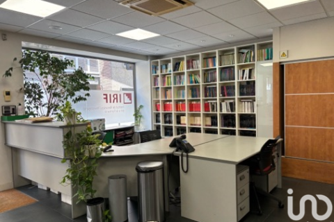 Купить коммерческую недвижимость в Барселона, Испания 548м², № 4963 - фото 2