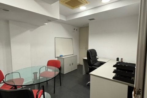 Купить коммерческую недвижимость в Барселона, Испания 548м², № 4963 - фото 19