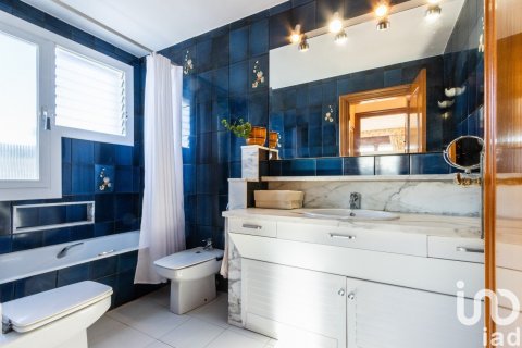 4 bedrooms house for sale in Badalona, Barcelona, Catalonia, Spain № 4960 - photo 19