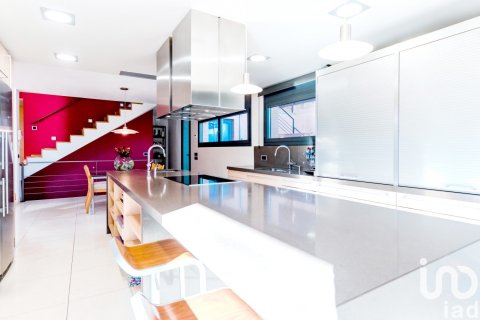 6 bedrooms house for sale in Castellvi de Rosanes, Barcelona, Catalonia, Spain № 4964 - photo 14