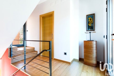 6 bedrooms house for sale in Castellvi de Rosanes, Barcelona, Catalonia, Spain № 4964 - photo 18