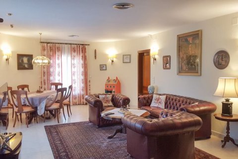 Купить виллу в Л'Эскала, Испания с 4 спальни, 475м², № 892 - фото 3