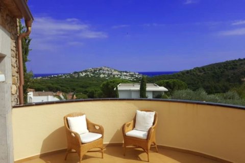 Купить виллу в Л'Эскала, Испания с 4 спальни, 475м², № 892 - фото 6