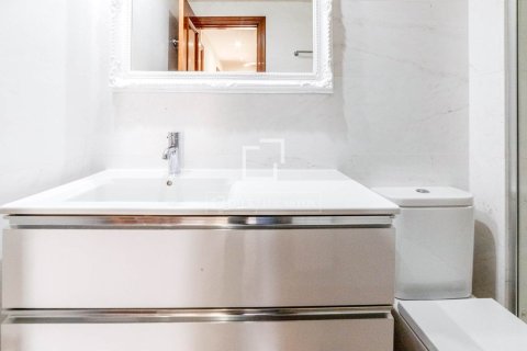 2 bedrooms apartment for sale in Sitges, Barcelona, Catalonia, Spain № 6299 - photo 20