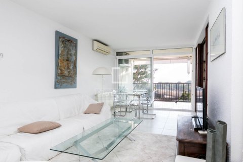 Купить квартиру в Гава, Испания с 2 спальни, 95м², № 6298 - фото 30