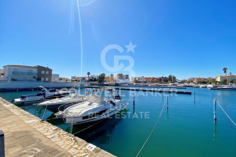 3 bedrooms house for sale in Empuriabrava, Girona, Catalonia, Spain № 5832 - photo 18