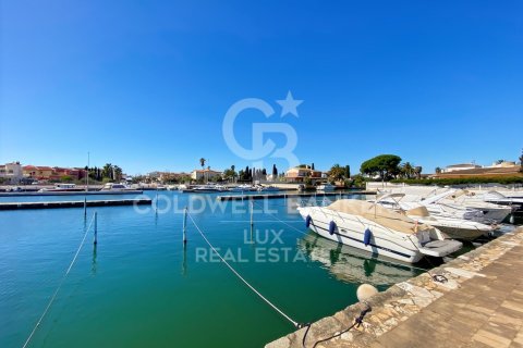 3 bedrooms house for sale in Empuriabrava, Girona, Catalonia, Spain № 5832 - photo 3