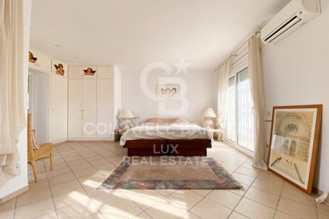 3 bedrooms house for sale in Empuriabrava, Girona, Catalonia, Spain № 5832 - photo 9