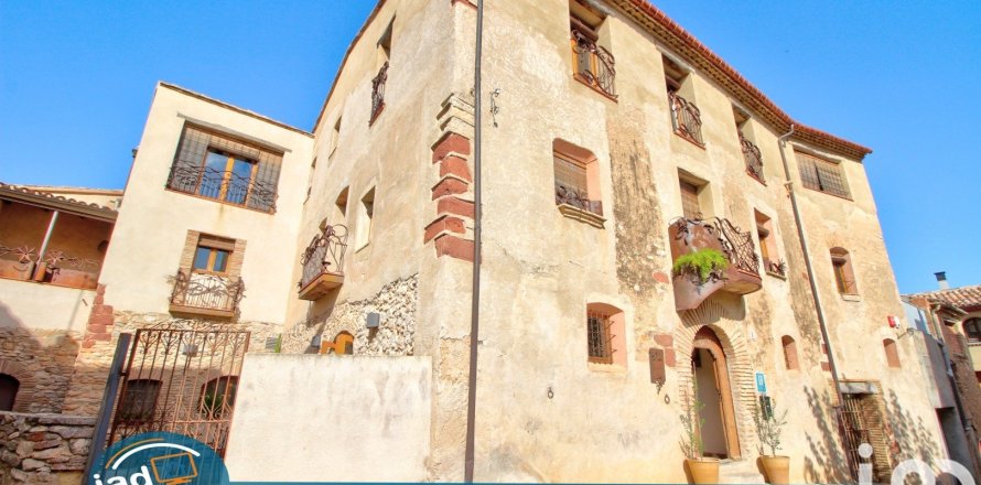 10 bedrooms house for sale in Els Guiamets, Tarragona, Catalonia, Spain № 4995