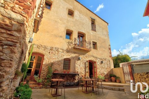 10 bedrooms house for sale in Els Guiamets, Tarragona, Catalonia, Spain № 4995 - photo 2