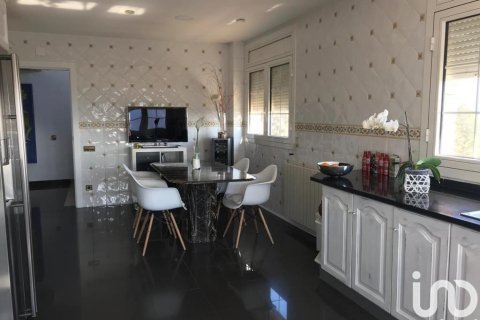 Купить дом в Сан Бой де Льобрегат, Испания с 4 спальни, 270м², № 4999 - фото 16