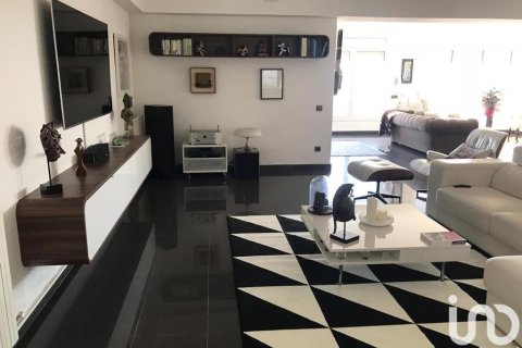 Купить дом в Сан Бой де Льобрегат, Испания с 4 спальни, 270м², № 4999 - фото 13