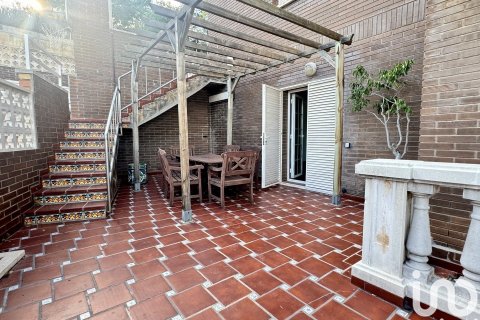 Купить дом в Сан Бой де Льобрегат, Испания с 4 спальни, 270м², № 4999 - фото 8