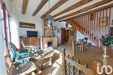 Купить дом в Агер, Испания с 5 спален, 252м², № 4998 - фото 5