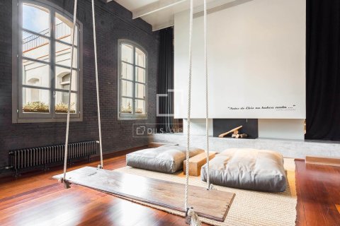 2 chambres penthouse à vendre à Barcelona, Catalonia, Spain № 4215 - photo 4